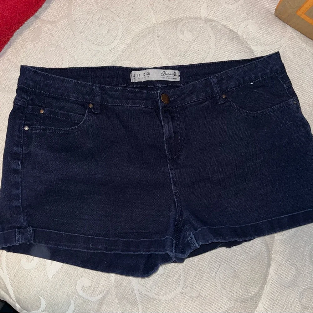 ⭐️ Denim Co. Navy Blue Denim Shorts Size 12 A0